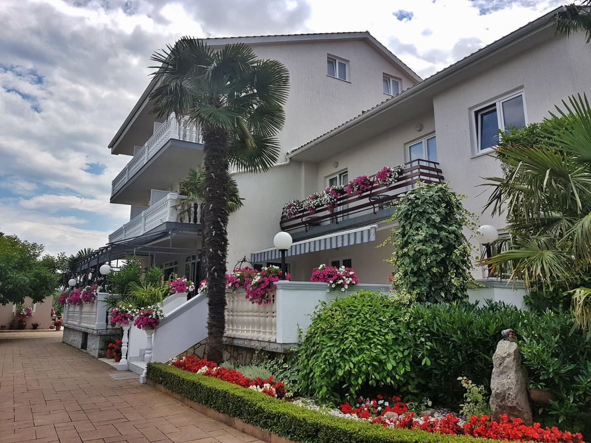 Guest House Katarina Malinska Dış mekan fotoğraf
